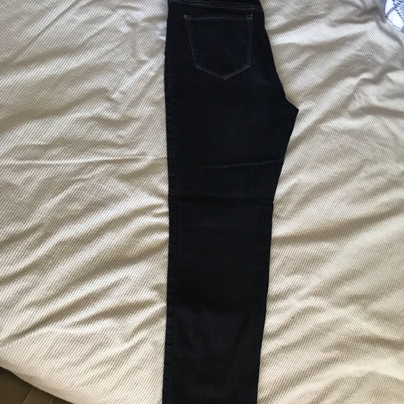 Jeans - Picture 3 of 3